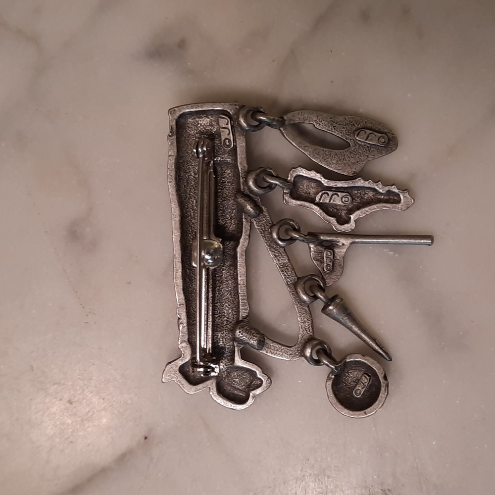 Golf Pin - Picture 2 of 3